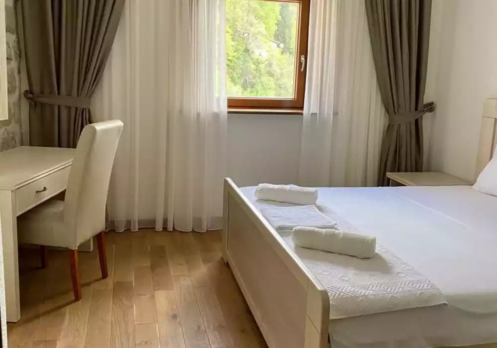 Отель, гостиница 1300м² в Черногории, Режевичи. Стоимостью 3800000€ аренда фото-6