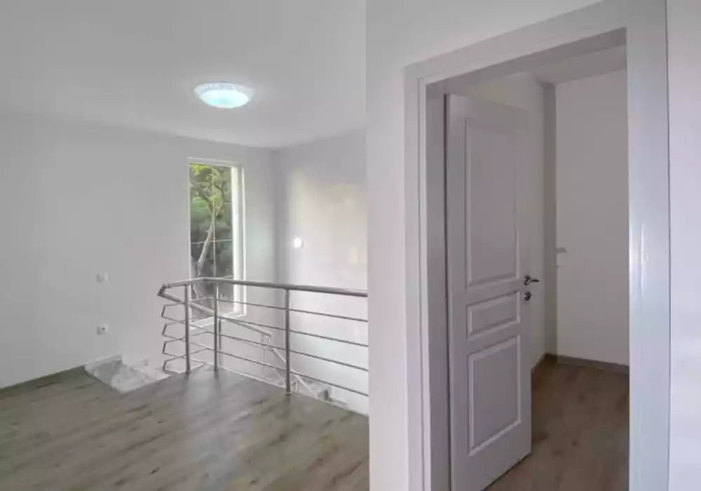 Дом 150м² в Черногории, Бар. Стоимостью 260000€ аренда фото-4