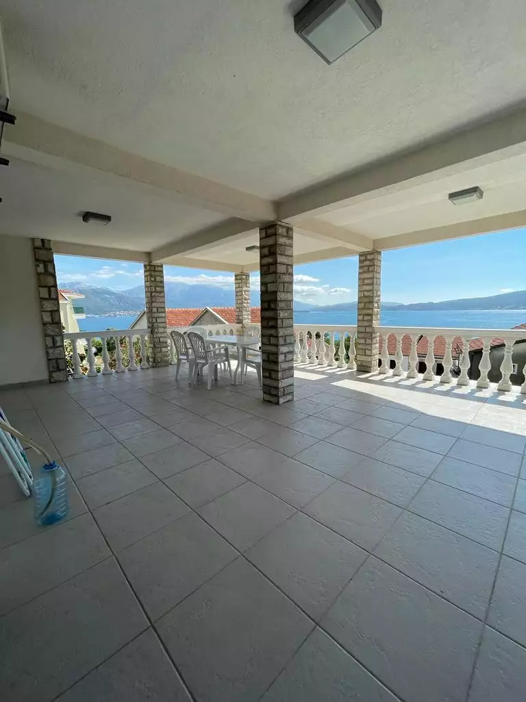 Вилла 350м² в Черногории, Биела. Стоимостью 535000€ аренда фото-15