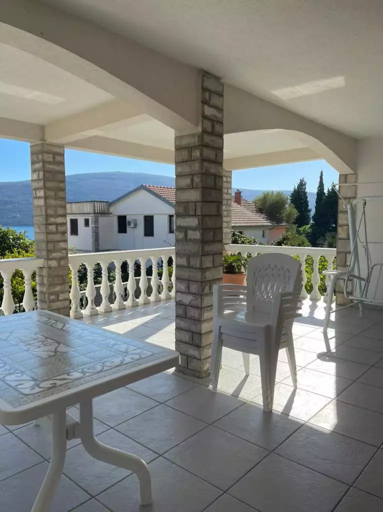 Вилла 350м² в Черногории, Биела. Стоимостью 535000€ аренда фото-2
