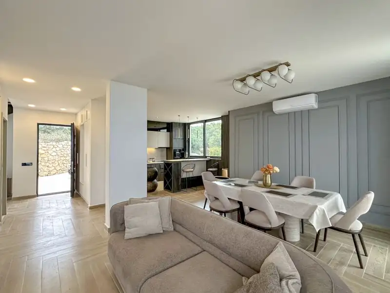 Дом 167м² в Черногории, Добра Вода. Стоимостью 450000€ аренда фото-7