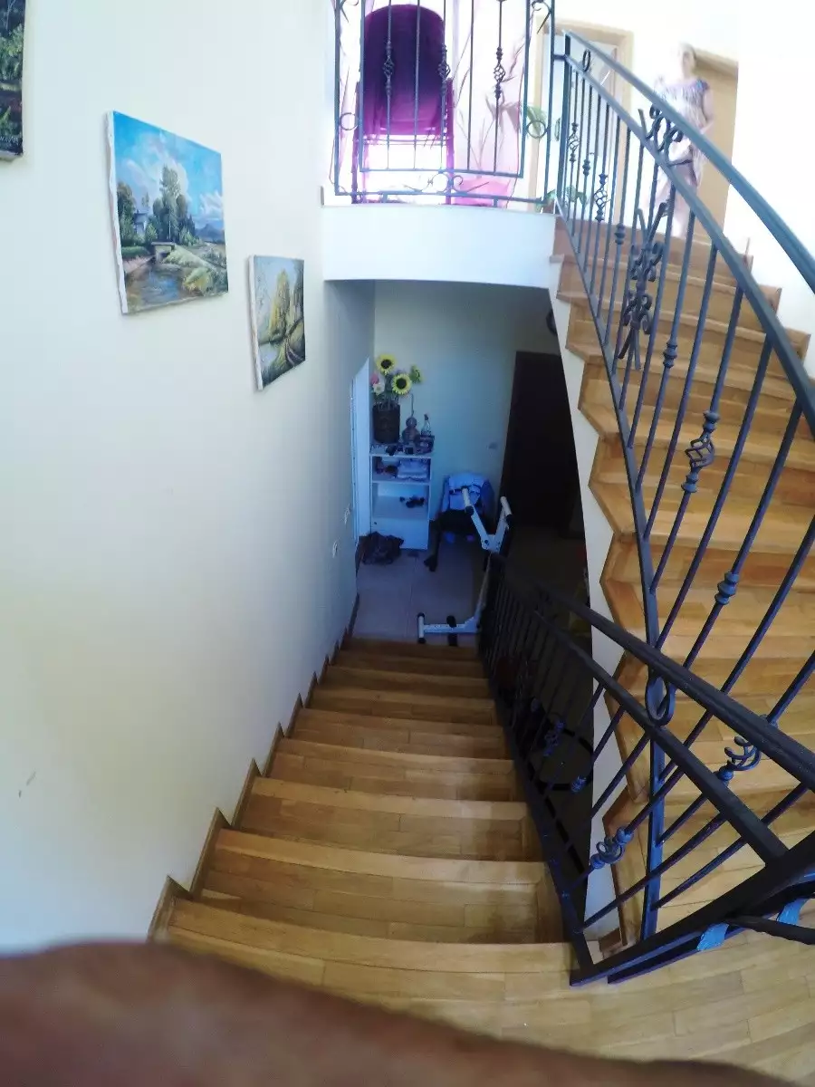 Дом 235м² в Черногории, Сеоце. Стоимостью 300000€ аренда фото-12
