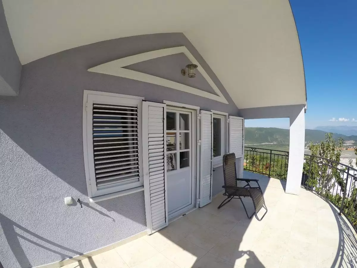 Дом 235м² в Черногории, Сеоце. Стоимостью 300000€ аренда фото-13