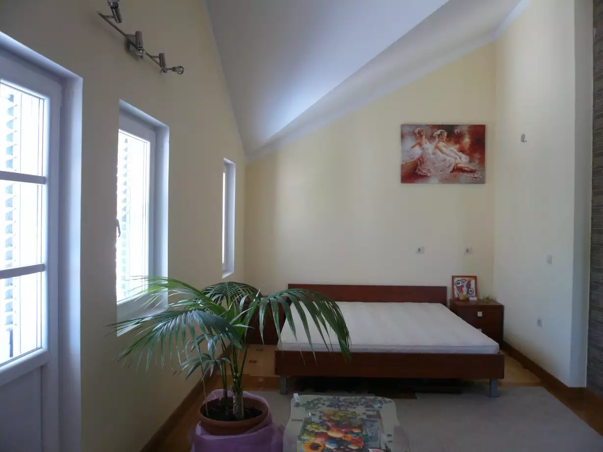 Дом 235м² в Черногории, Сеоце. Стоимостью 300000€ аренда фото-7