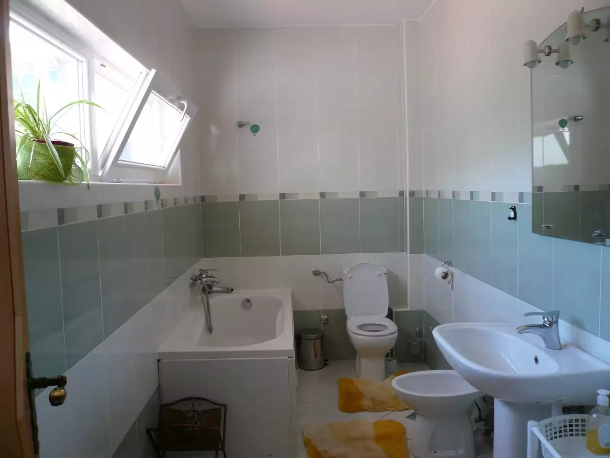 Дом 235м² в Черногории, Сеоце. Стоимостью 300000€ аренда фото-11