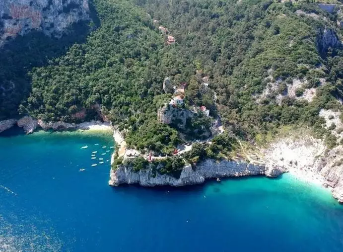 Вилла 90м² в Хорватии, Бршеч. Стоимостью 1400000€ аренда фото-1