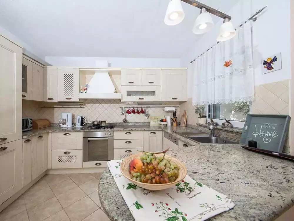 Вилла 350м² в Хорватии, Макарска. Стоимостью 920000€ аренда фото-14