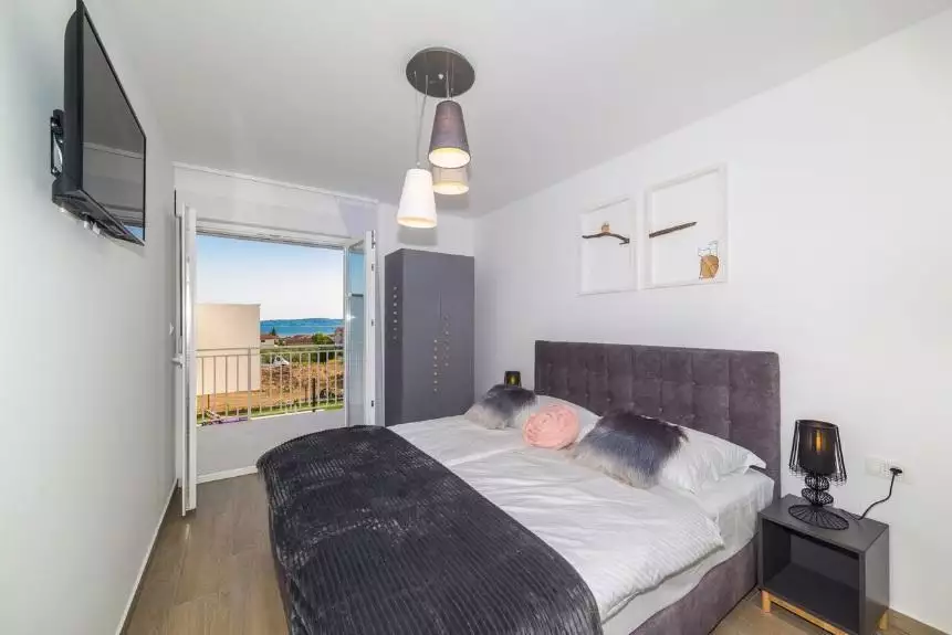 Вилла 140м² в Хорватии, Каштела. Стоимостью 620000€ аренда фото-14