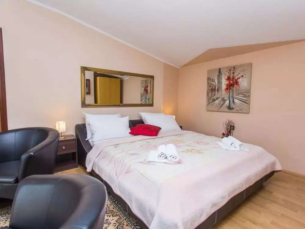 Отель, гостиница 1200м² в Хорватии, Борик. Стоимостью 3000000€ аренда фото-11