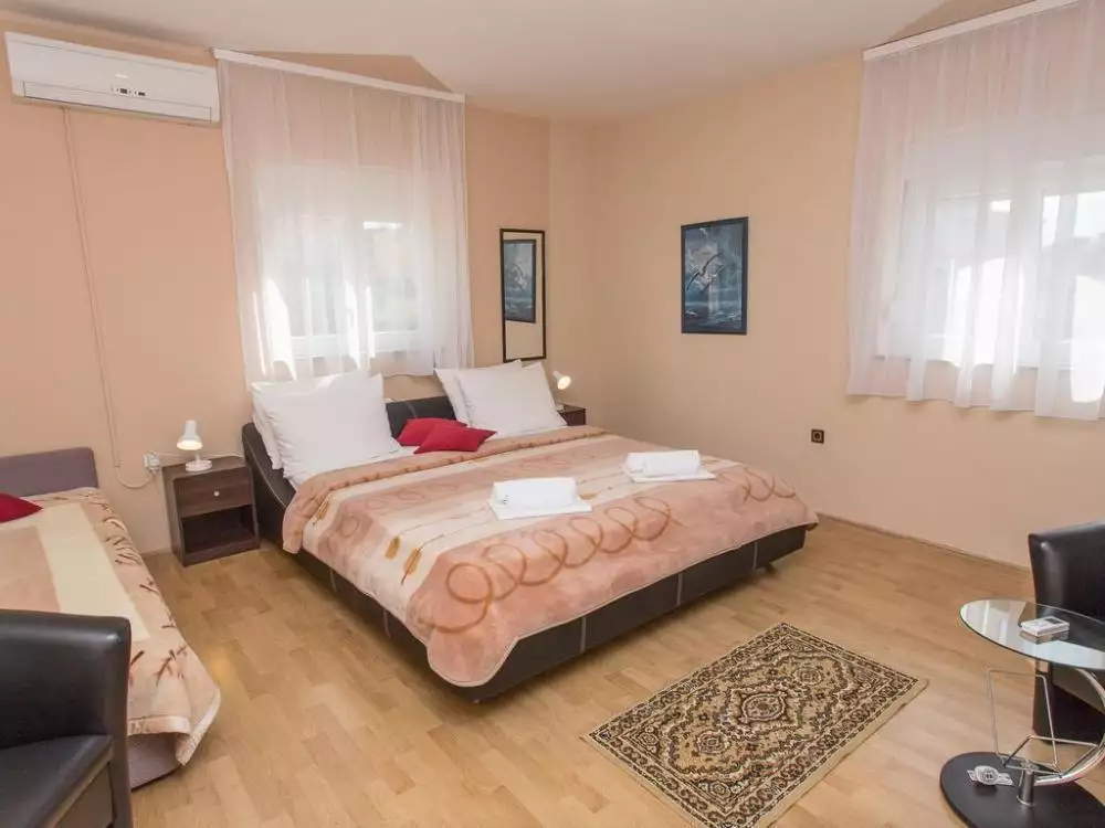 Отель, гостиница 1200м² в Хорватии, Борик. Стоимостью 3000000€ аренда фото-15