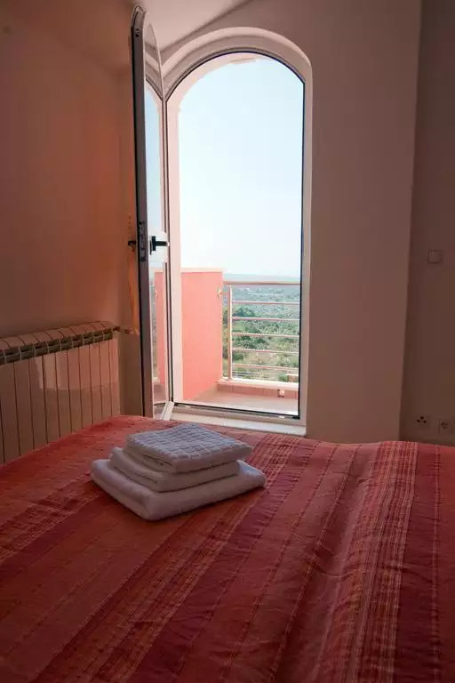 Отель, гостиница 650м² в Хорватии, Примоштен. Стоимостью 2200000€ аренда фото-8