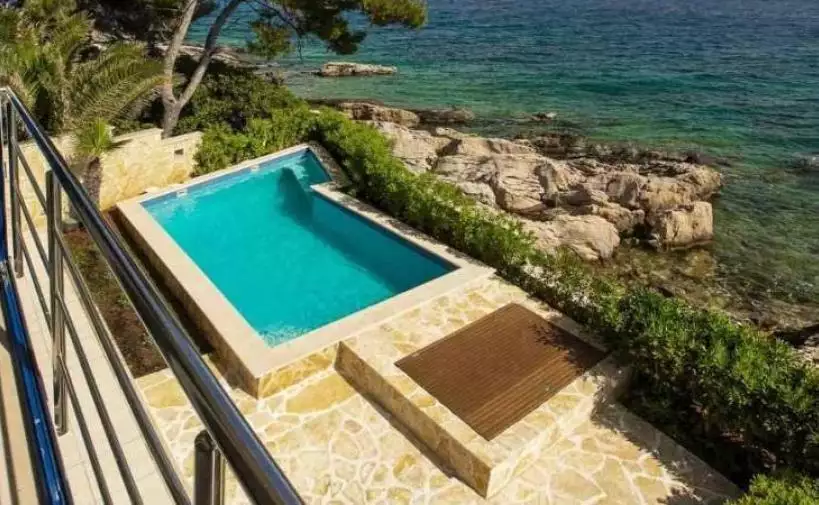 Вилла 230м² в Хорватии, Супетар. Стоимостью 1800000€ аренда фото-2