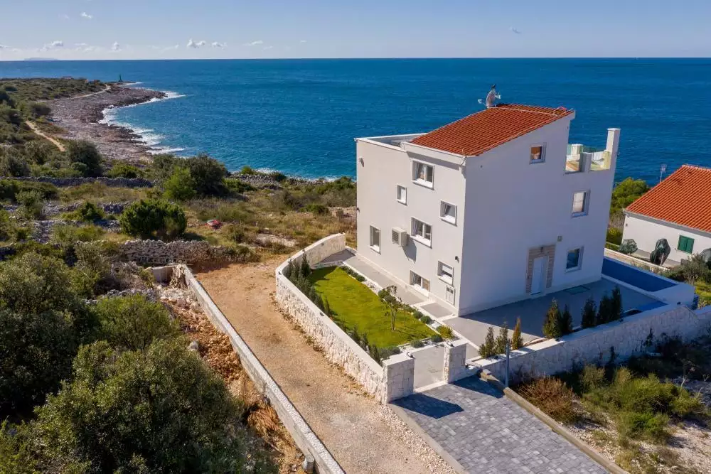 Вилла 300м² в Хорватии, Рогозница. Стоимостью 1430000€ аренда фото-2