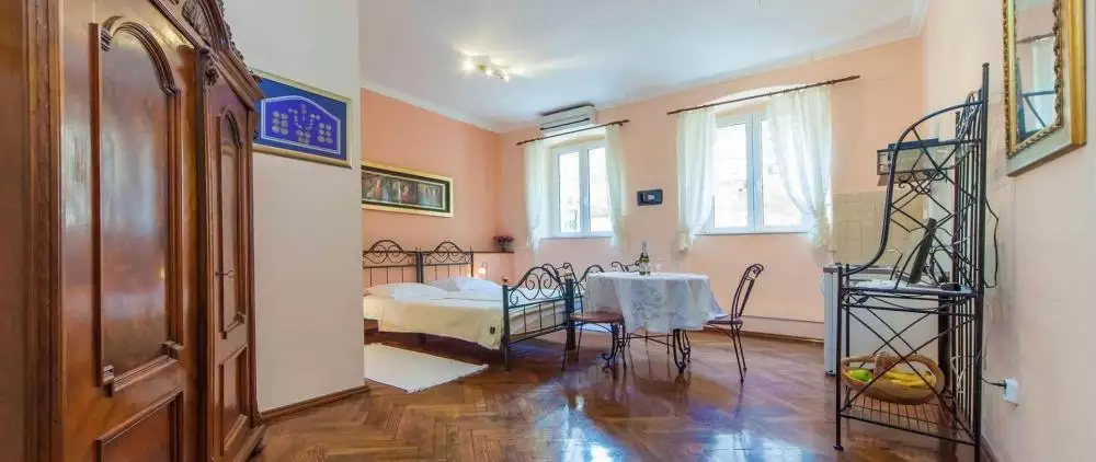 Отель, гостиница 450м² в Хорватии, Дубровник. Стоимостью 3150000€ аренда фото-3