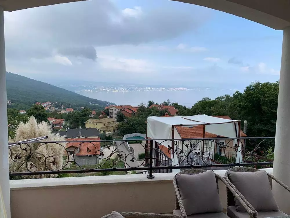 Вилла 267м² в Хорватии, Ловран. Стоимостью 800000€ аренда фото-5