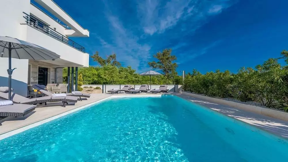 Вилла 190м² в Хорватии, Привлака. Стоимостью 660000€ аренда фото-1