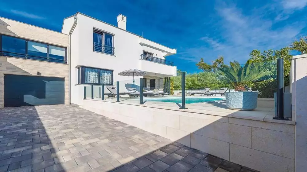 Вилла 190м² в Хорватии, Привлака. Стоимостью 660000€ аренда фото-2