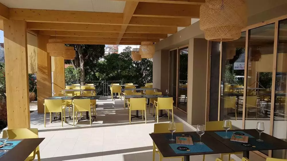 Отель, гостиница 489м² в Хорватии, Чиово. Стоимостью 2300000€ аренда фото-5