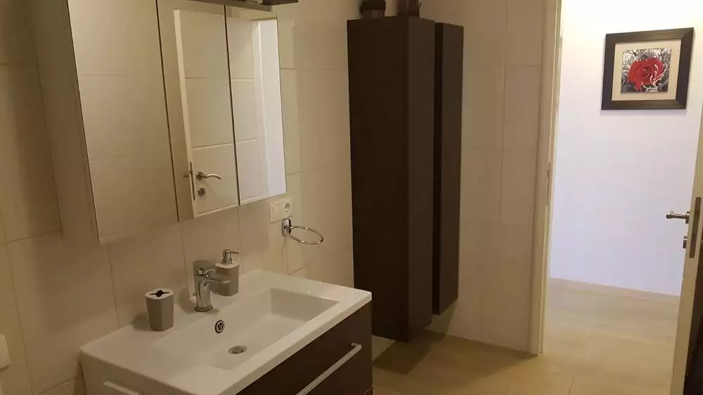 Отель, гостиница 489м² в Хорватии, Чиово. Стоимостью 2300000€ аренда фото-10