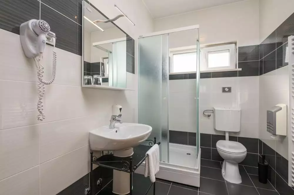 Отель, гостиница 1060м² в Хорватии, Дубровник. Стоимостью 2500000€ аренда фото-10
