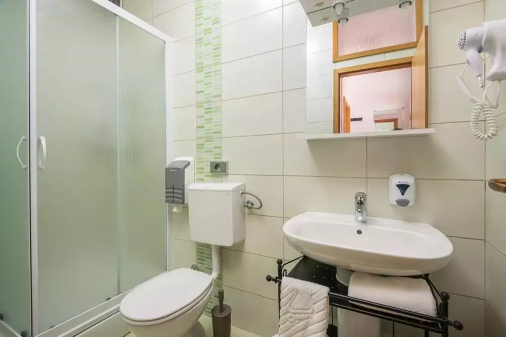 Отель, гостиница 1060м² в Хорватии, Дубровник. Стоимостью 2500000€ аренда фото-25