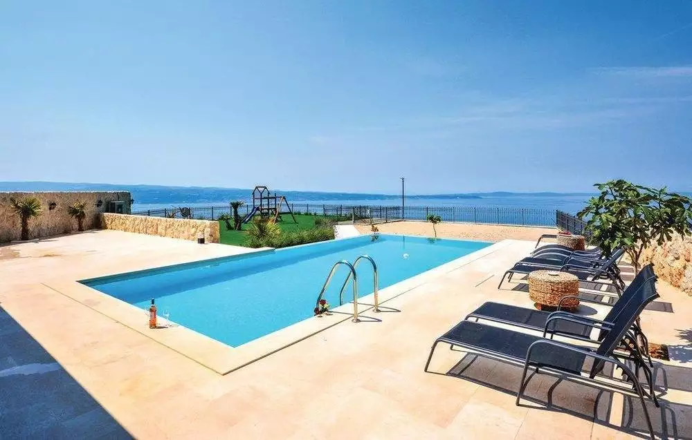 Вилла 480м² в Хорватии, Подстрана. Стоимостью 2200000€ аренда фото-3