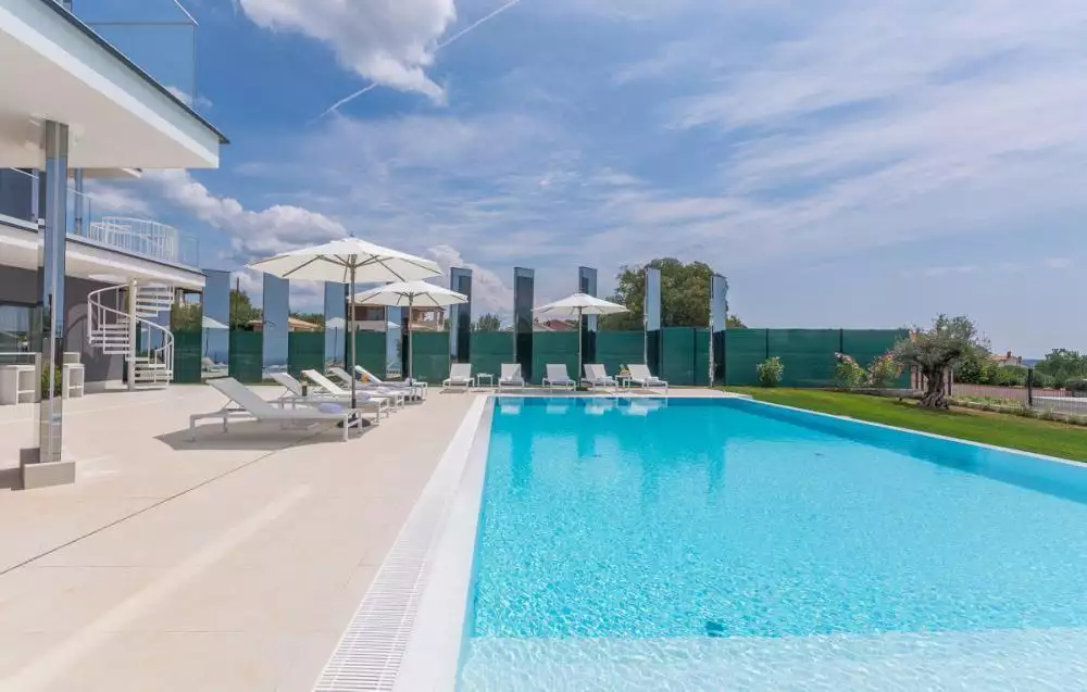 Вилла 400м² в Хорватии, Каштелир. Стоимостью 2690000€ аренда фото-12