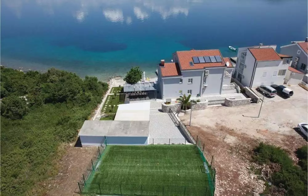 Вилла 320м² в Хорватии, Пельешац. Стоимостью 1850000€ аренда фото-6