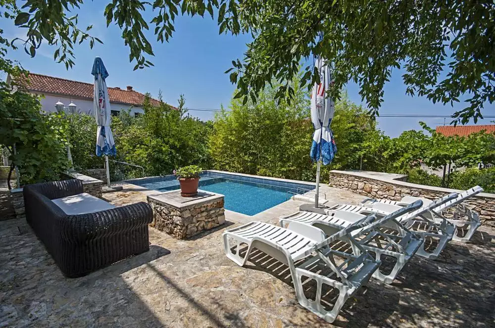 Вилла 300м² в Хорватии, Сутиван. Стоимостью 1000000€ аренда фото-6