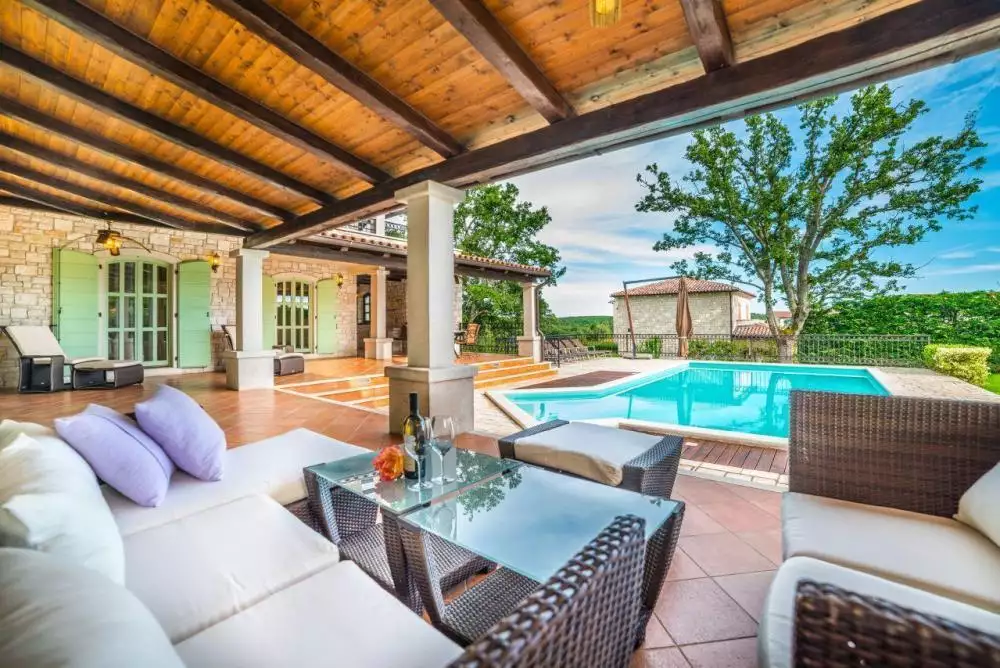 Вилла 550м² в Хорватии, Вишнян. Стоимостью 1600000€ аренда фото-5