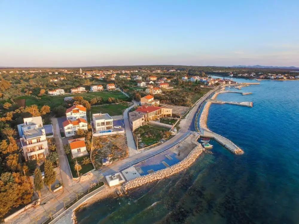 Отель, гостиница 390м² в Хорватии, Затон. Стоимостью 1250000€ аренда фото-9