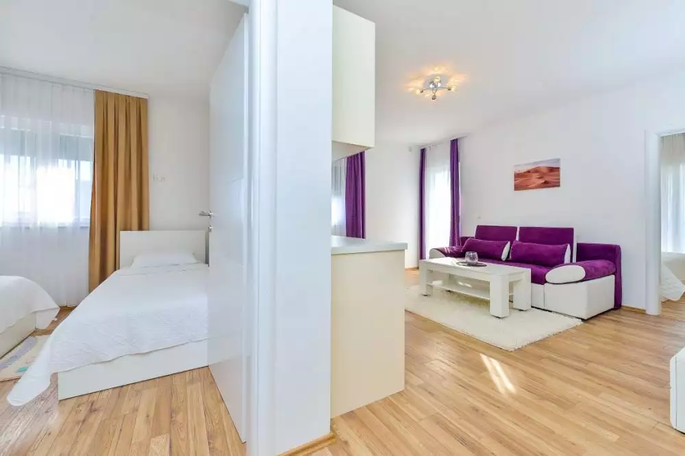Отель, гостиница 390м² в Хорватии, Затон. Стоимостью 1250000€ аренда фото-17
