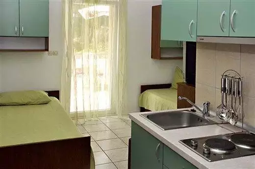 Отель, гостиница 1090м² в Хорватии, Лумбарда. Стоимостью 1980000€ аренда фото-20