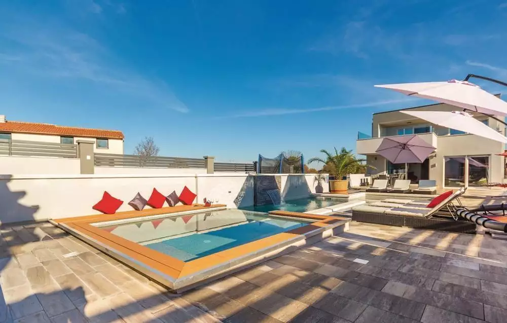 Вилла 350м² в Хорватии, Шишан. Стоимостью 950000€ аренда фото-2