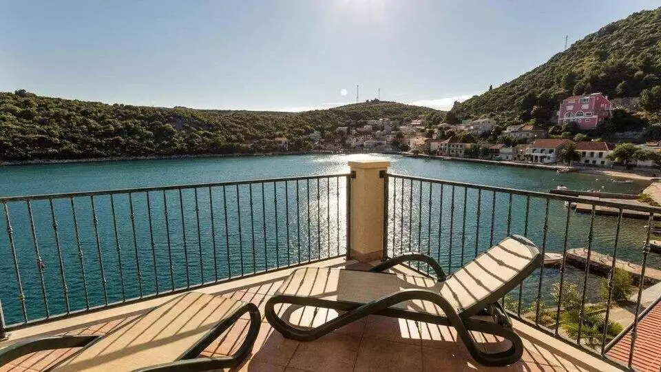 Вилла 530м² в Хорватии, Клек. Стоимостью 1795000€ аренда фото-1
