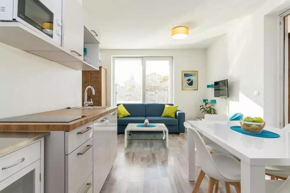 Отель, гостиница 440м² в Хорватии, Медулин. Стоимостью 2000000€ аренда фото-6