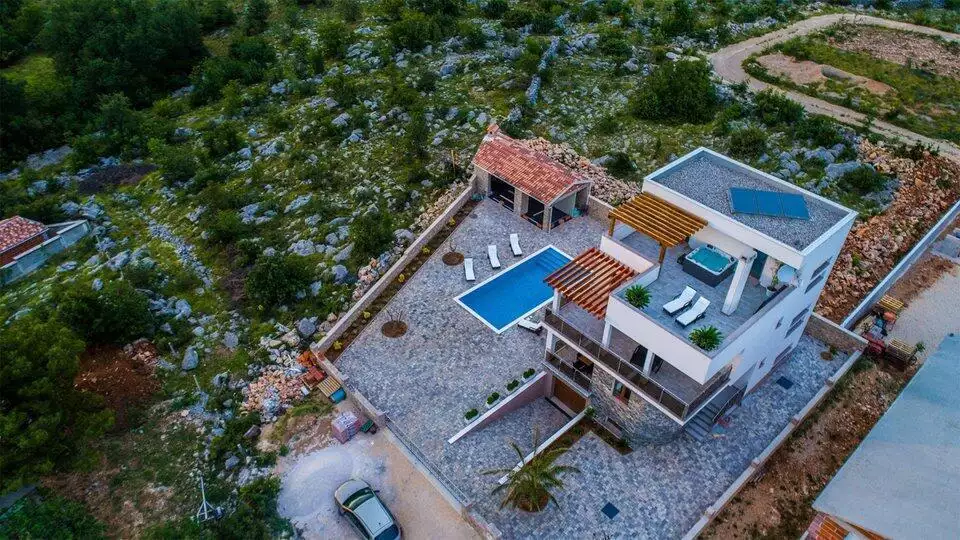 Вилла 168м² в Хорватии, Селине. Стоимостью 910000€ аренда фото-2
