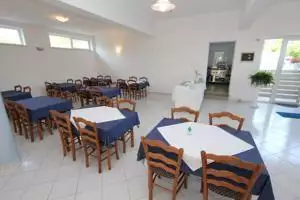 Отель, гостиница 1000м² в Хорватии, Пула. Стоимостью 2178000€ аренда фото-9