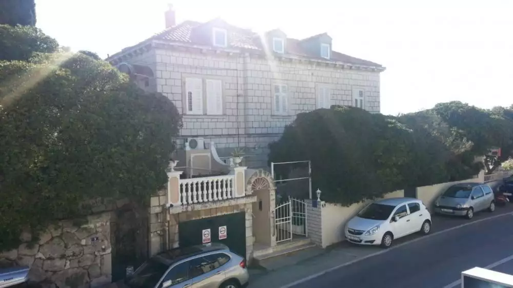Отель, гостиница 479м² в Хорватии, Дубровник. Стоимостью 2800000€ аренда фото-13