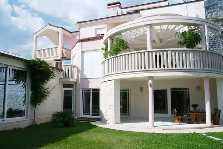 Вилла 742м² в Хорватии, Немира. Стоимостью 2000000€ аренда фото-2