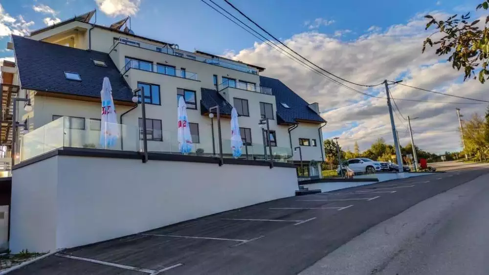 Отель, гостиница 1м² в Хорватии, Плитвице. Стоимостью 5500000€ аренда фото-4