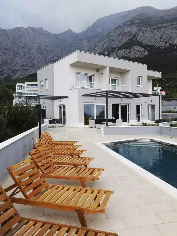 Вилла 240м² в Хорватии, Макарска. Стоимостью 1000000€ аренда фото-3