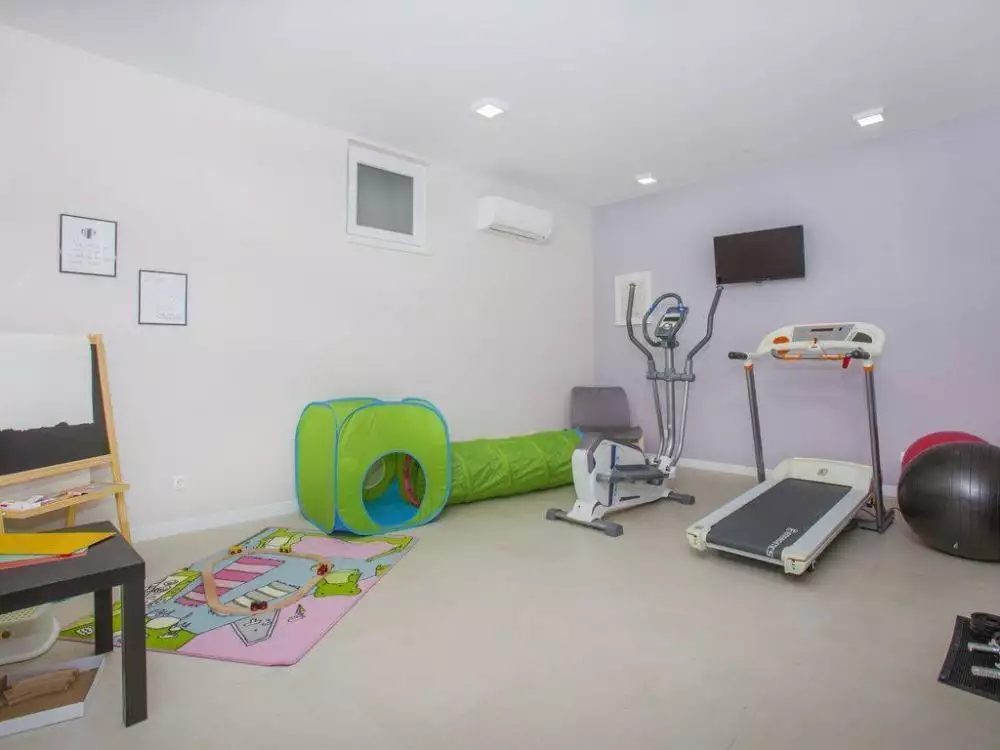 Вилла 240м² в Хорватии, Макарска. Стоимостью 1000000€ аренда фото-13