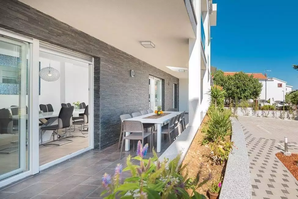 Вилла 380м² в Хорватии, Рогозница. Стоимостью 1200000€ аренда фото-17