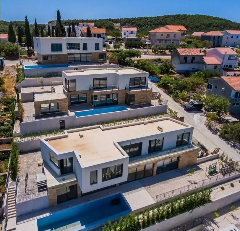 Вилла 326м² в Хорватии, Чиово. Стоимостью 1700000€ аренда фото-14
