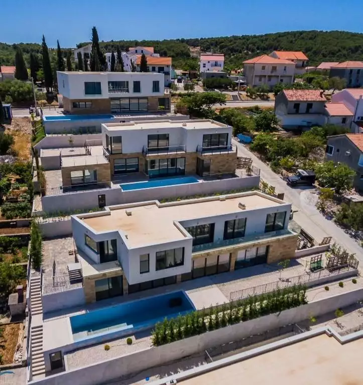 Вилла 326м² в Хорватии, Чиово. Стоимостью 1700000€ аренда фото-15