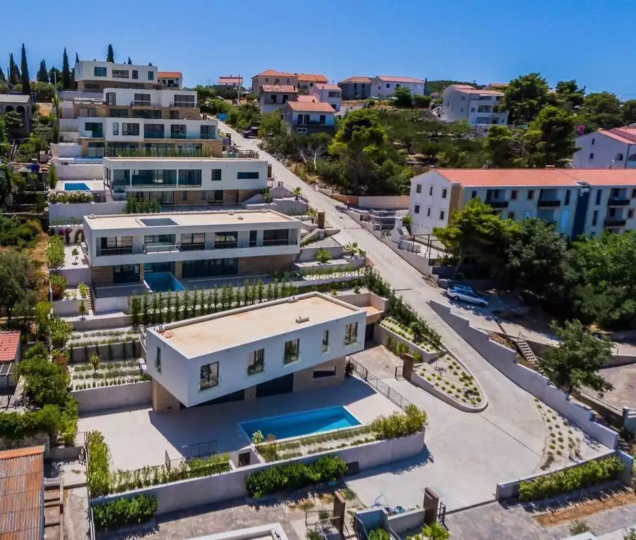 Вилла 326м² в Хорватии, Чиово. Стоимостью 1700000€ аренда фото-20