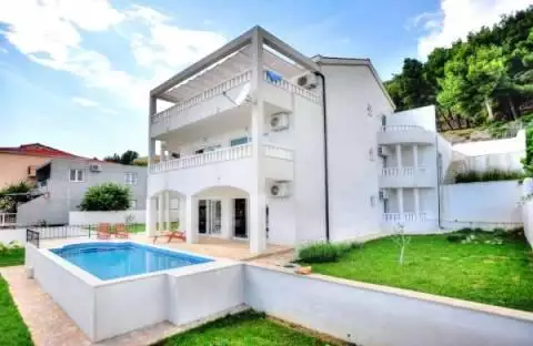 Вилла 600м² в Хорватии, Солин. Стоимостью 1000000€ аренда фото-2