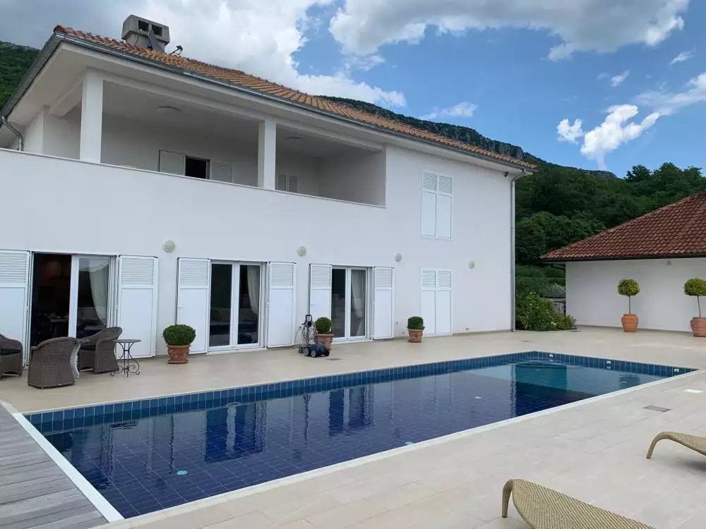 Вилла 600м² в Хорватии, Цриквеница. Стоимостью 1750000€ аренда фото-1