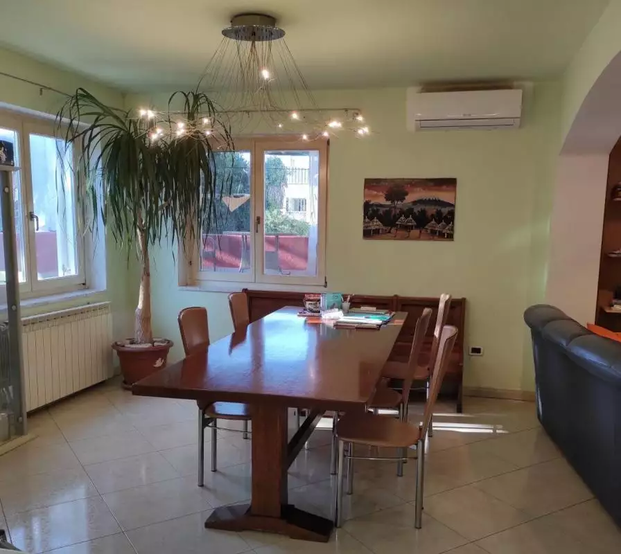 Отель, гостиница 200м² в Хорватии, Умаг. Стоимостью 550000€ аренда фото-5